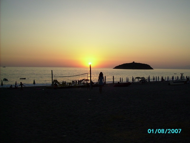 302-Lido Tropical,Diamante,Cosenza,Calabria,Sosta camper,Campeggio,Servizio Spiaggia.